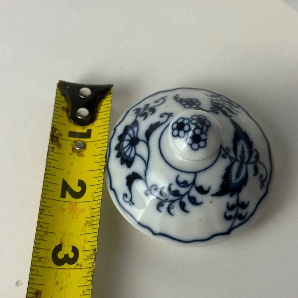 Blue Danube Creamer and Sugar Bowl Lid Set Blue White Floral Onion Pattern